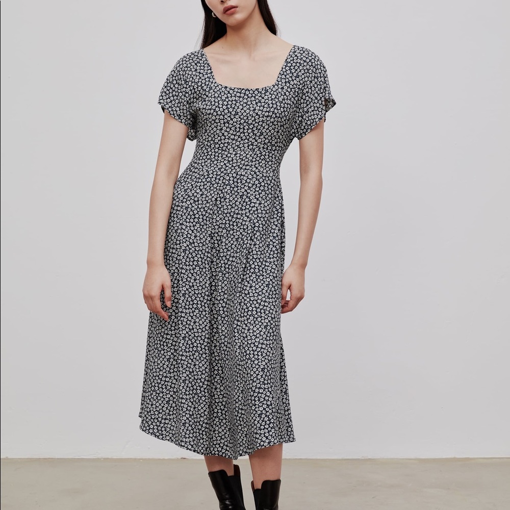 NWT Zara Floral Print Dress Medium 3067/904